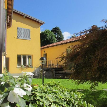 Ostello Residenza Molinatto Oggiono Екстер'єр фото